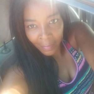 Meet your Posher, Nina